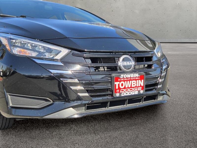 Used 2025 Black Nissan 1.6 S image 8