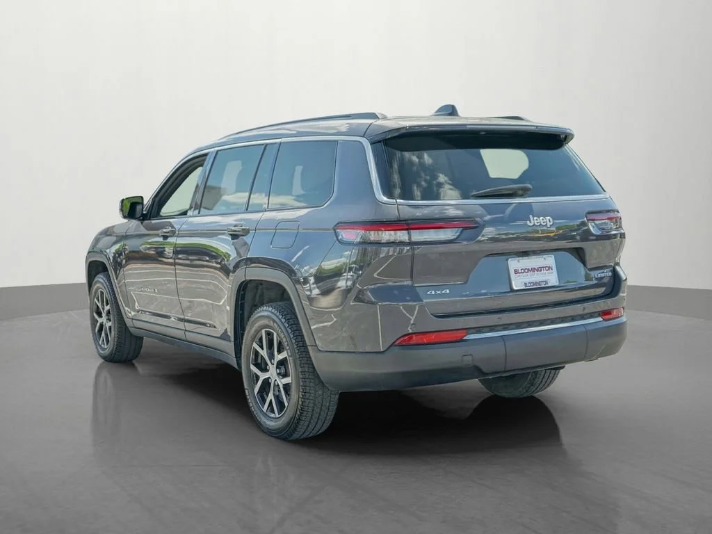 Used 2024 Baltic Gray Metallic Clearcoat Jeep Limited image 5