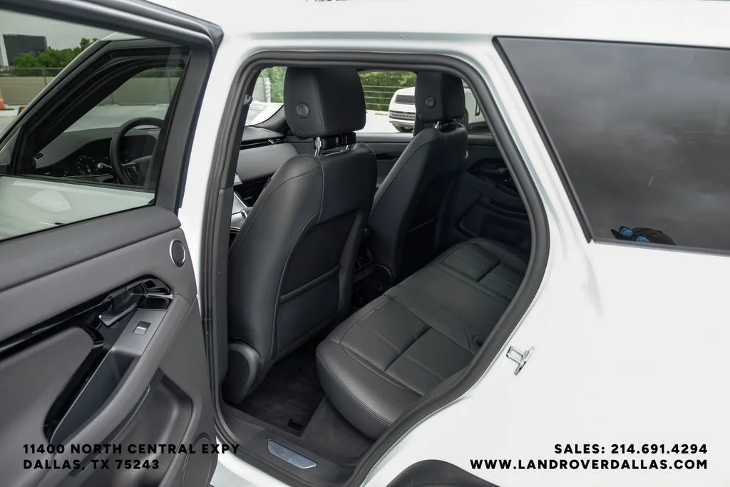 Used 2026 White Land Rover Dynamic image 45