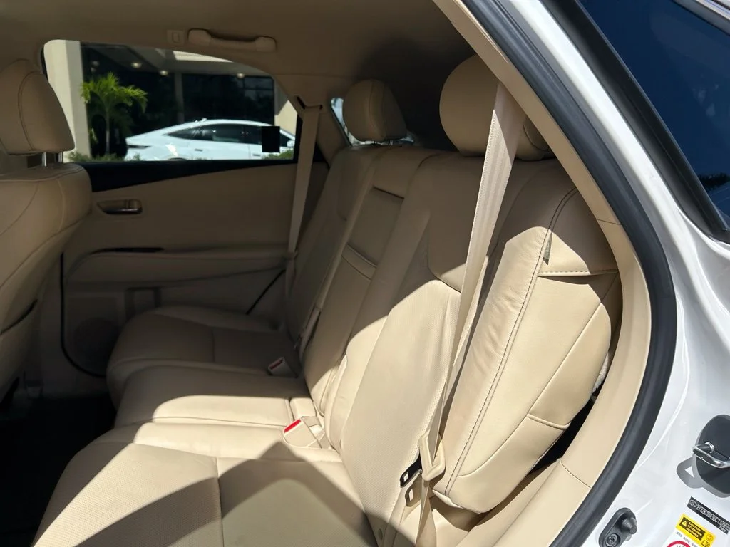 Used 2013 White Lexus 350 image 13
