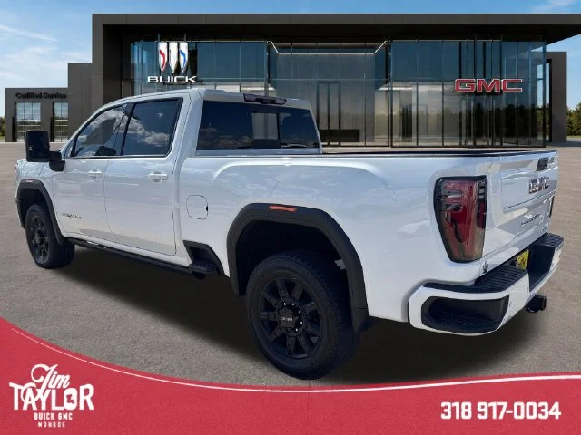 Used 2024 White GMC AT4 image 6