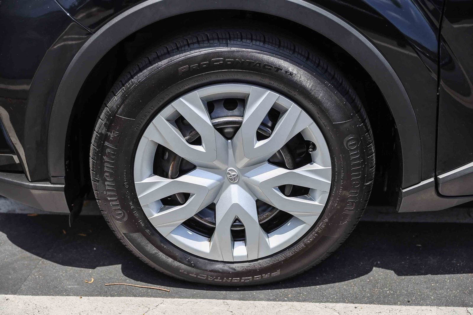 Certified Used 2021 BLACK SAND PEARL Toyota LE image 9