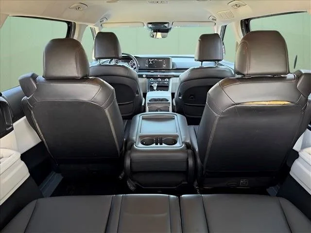 Used 2022 Gray Kia LXS image 37