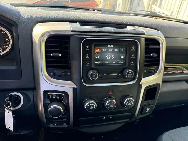 Used 2016 Granite Crystal Metallic Clearcoat Ram Tradesman image 20