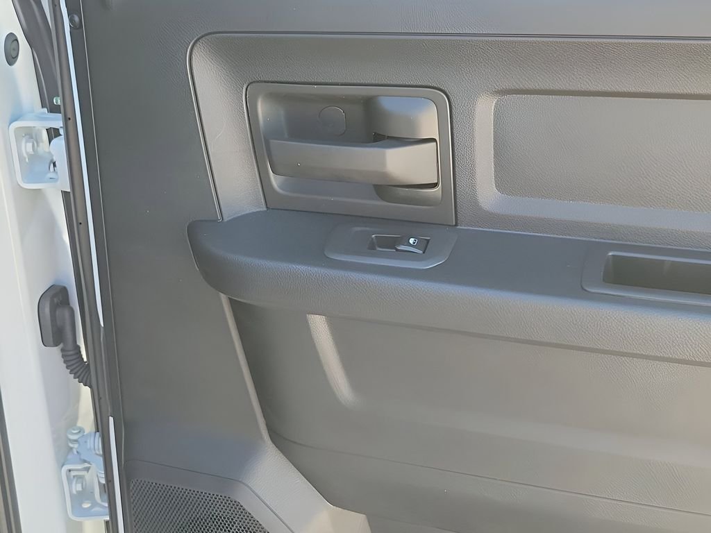 2026 RAM 3500 Tradesman - Photo 46