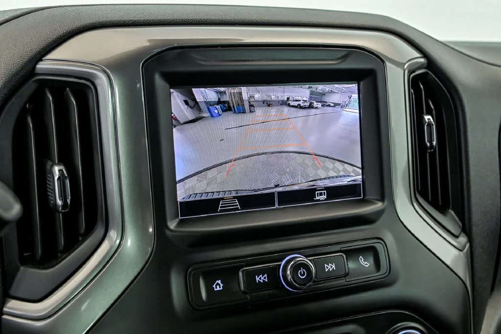 2025 Chevrolet Silverado 1500 Custom - Photo 19