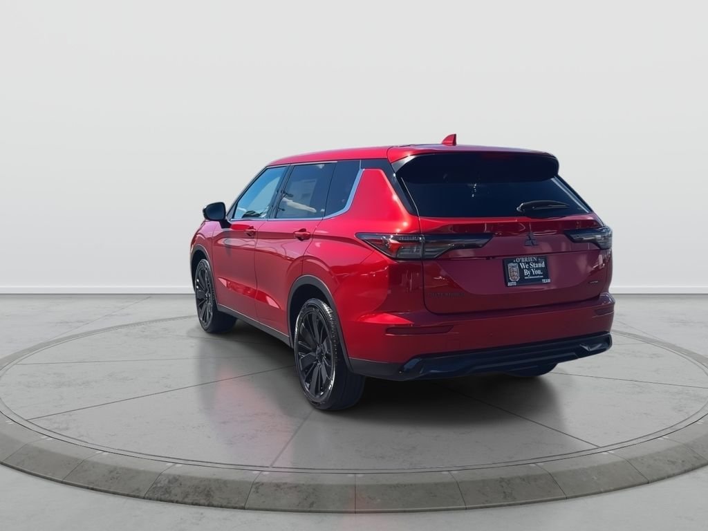 New 2026 RED DIAMOND Mitsubishi LE image 5