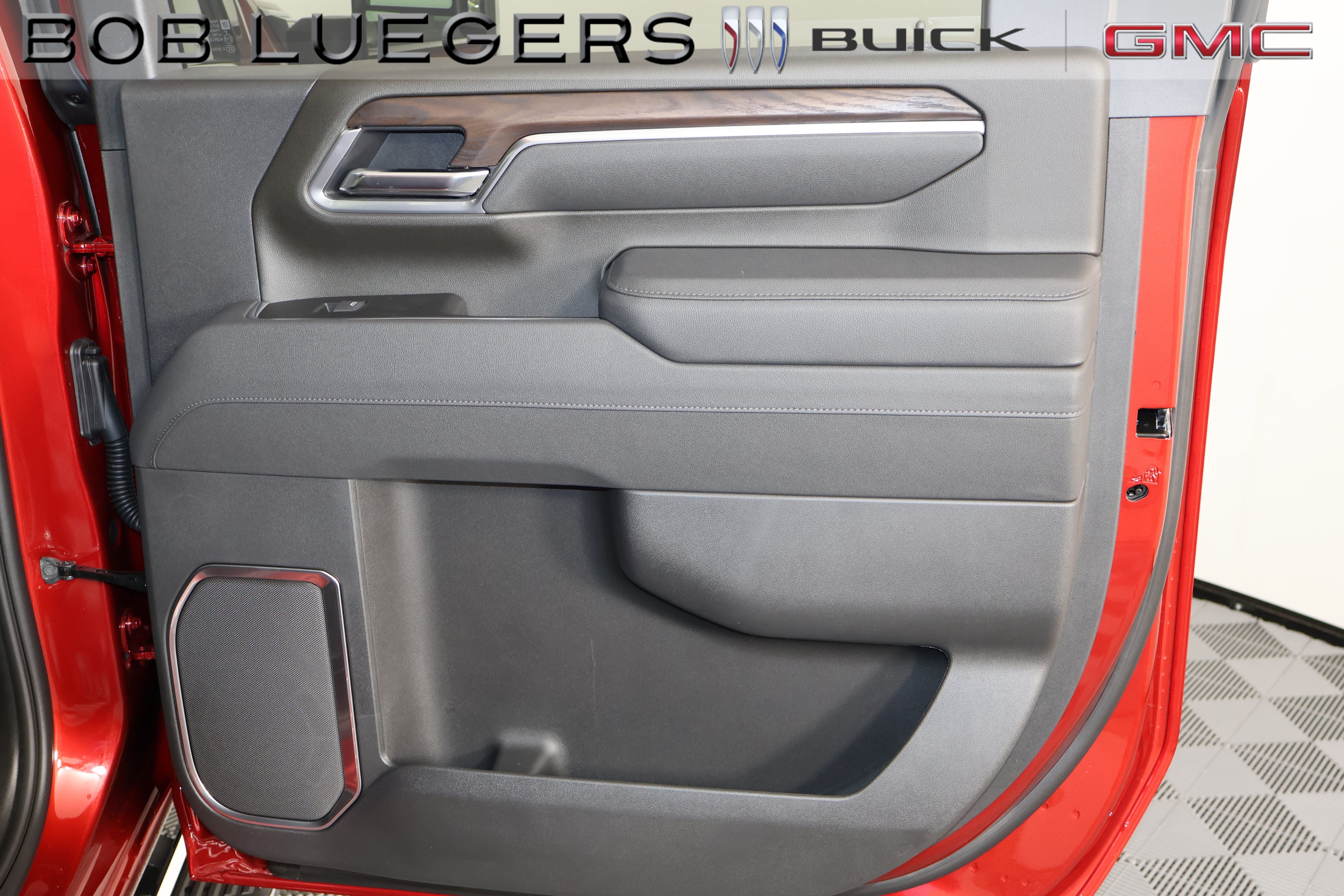 New 2026 Volcanic Red Tintcoat GMC SLT image 19