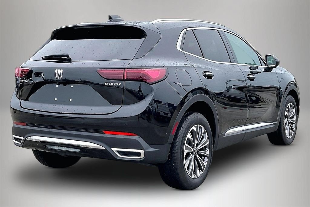 Used 2025 Black Buick Preferred image 5