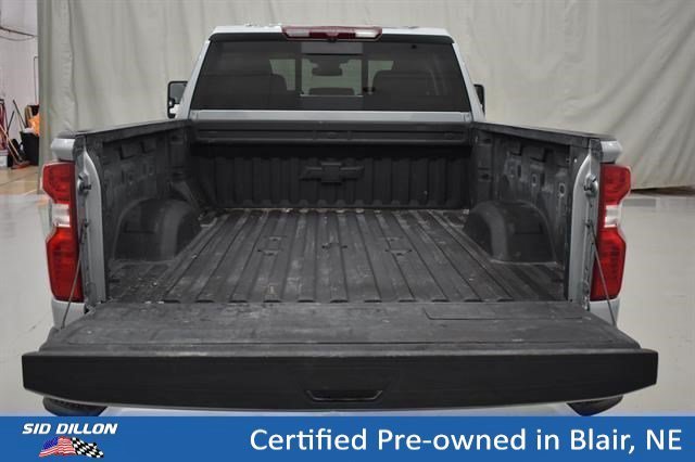 Used 2024 Sterling Gray Metallic Chevrolet LT image 10