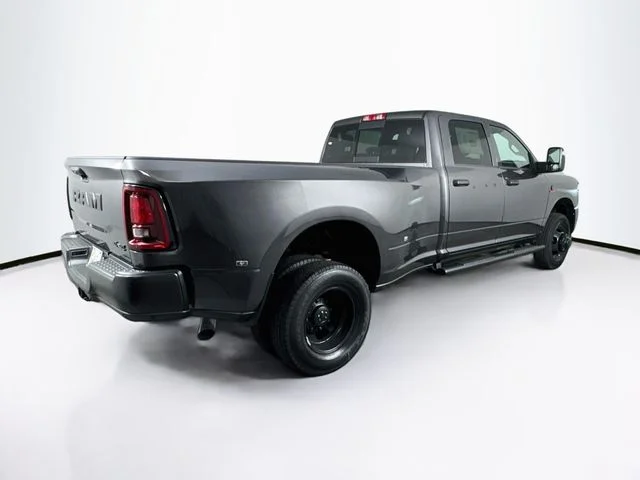 New 2026 Granite Crystal Metallic Clear-Coat Exterior Paint RAM TRADESMAN image 7