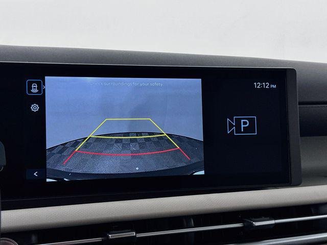 New 2026 Black Hyundai SEL Plus FWD image 22