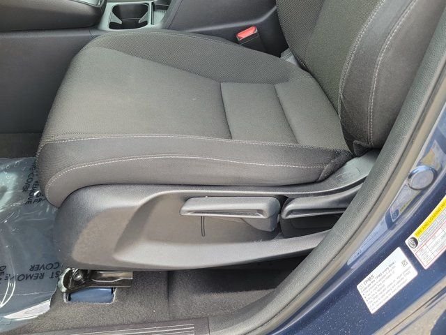 Used 2025  Honda LX image 21