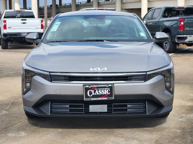 Used 2025 Kia K4 LXS with VIN 3KPFT4DE8SE039055 for sale in Sugar Land, TX