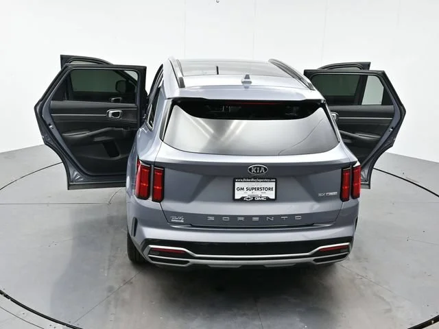 Used 2021 Everlasting Silver Kia SX image 45