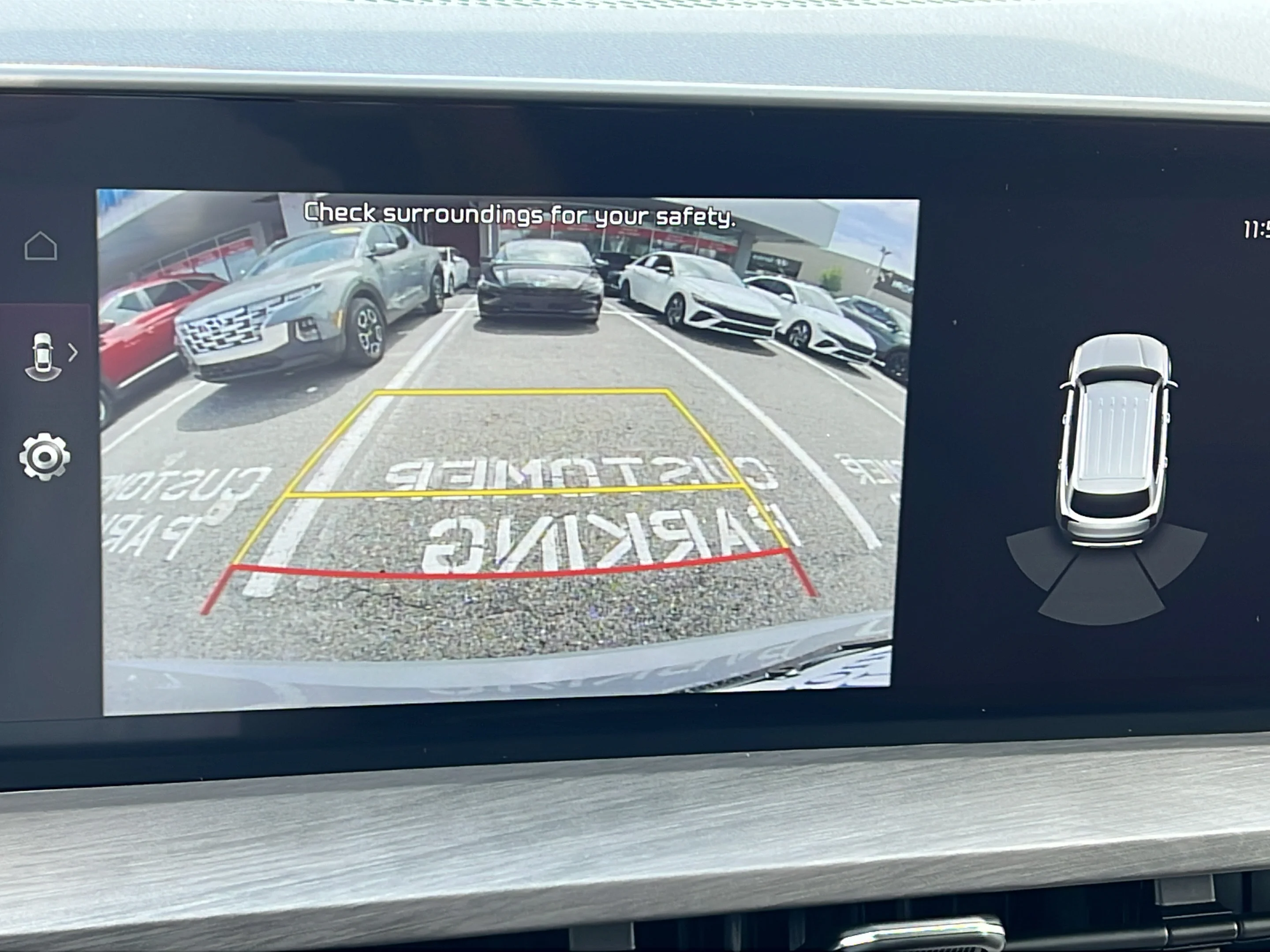 Used 2025 Wolf Gray Kia EX X-Line image 18