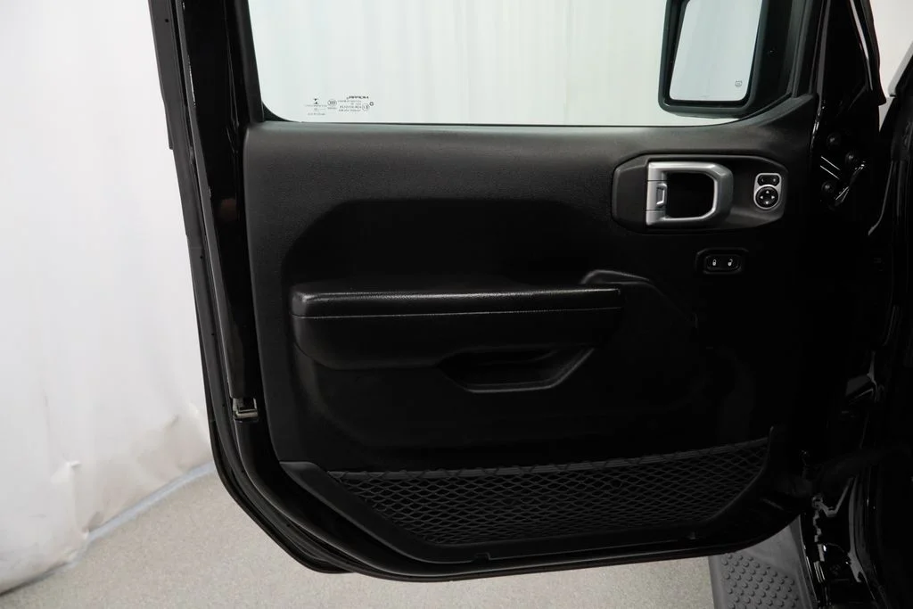 Certified Used 2020 Black Jeep Sport S image 36