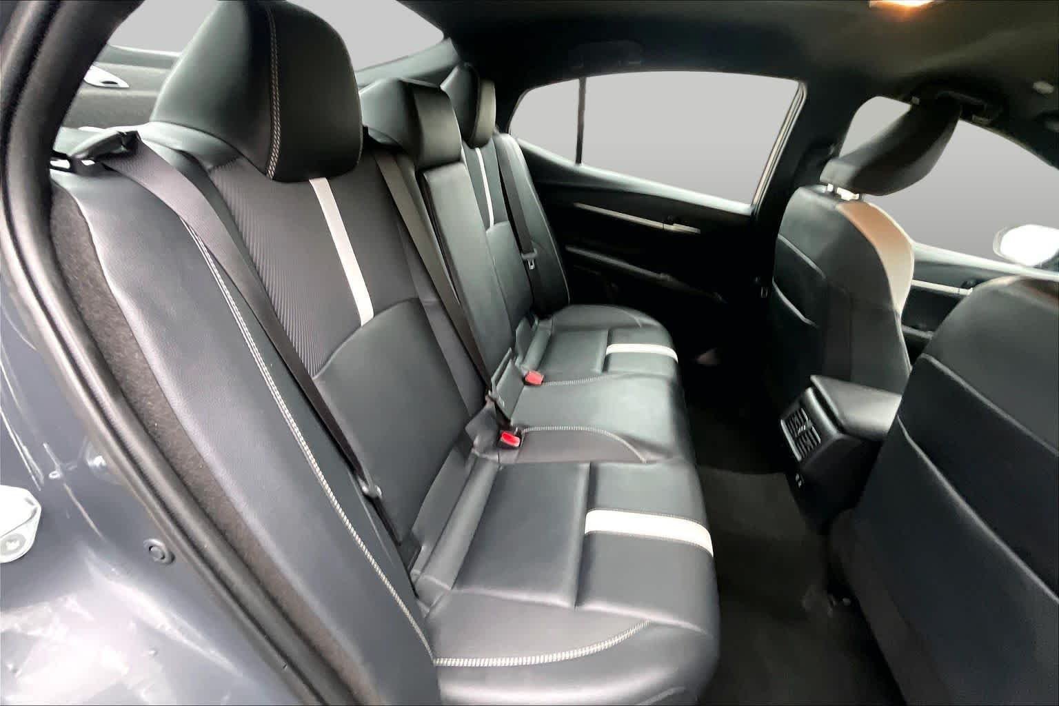 Used 2025 Underground Toyota SE image 19