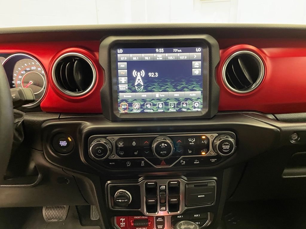 Used 2022 Red Jeep Unlimited Rubicon image 16