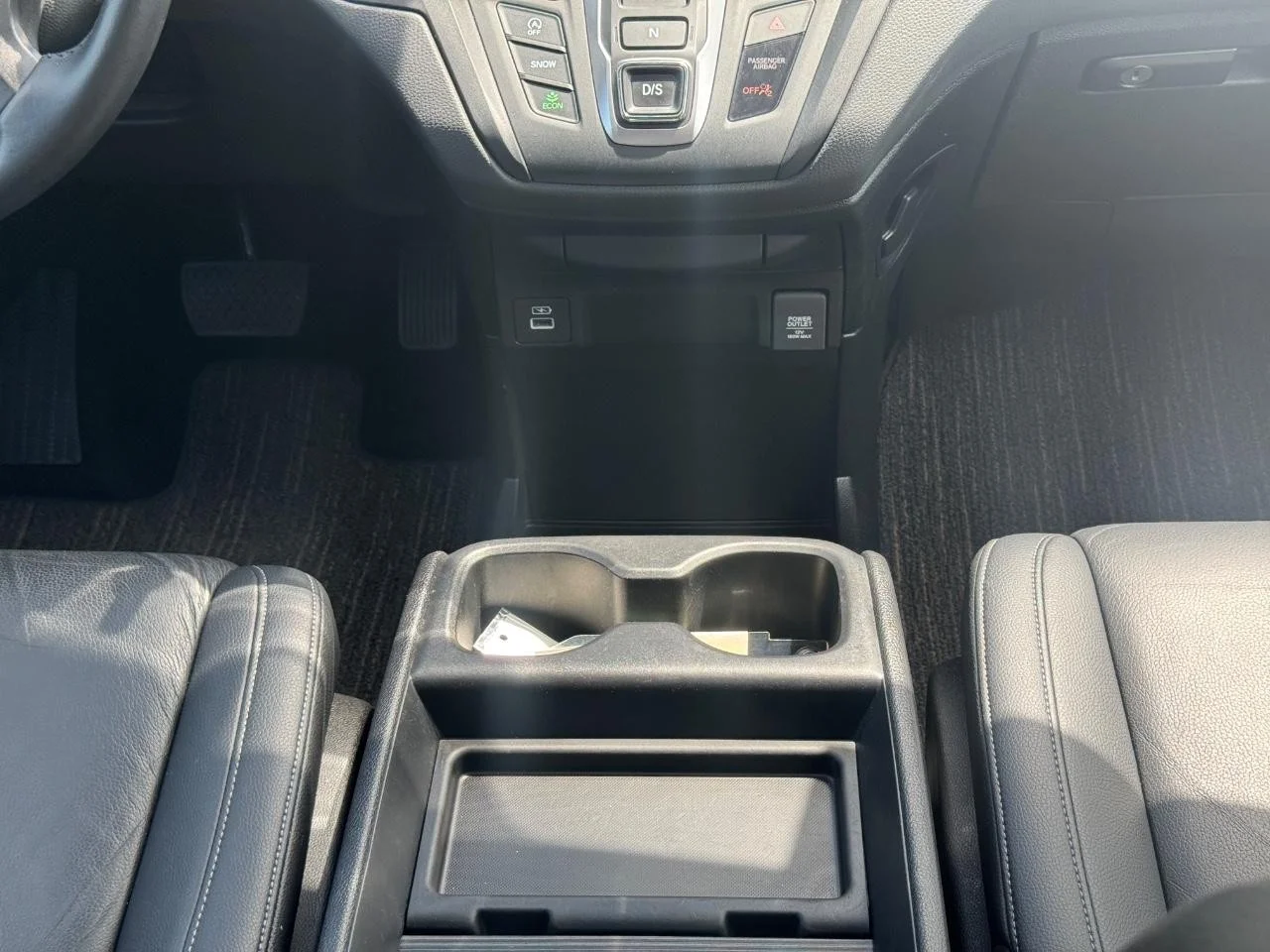 2024 Honda Odyssey EX-L - Photo 18