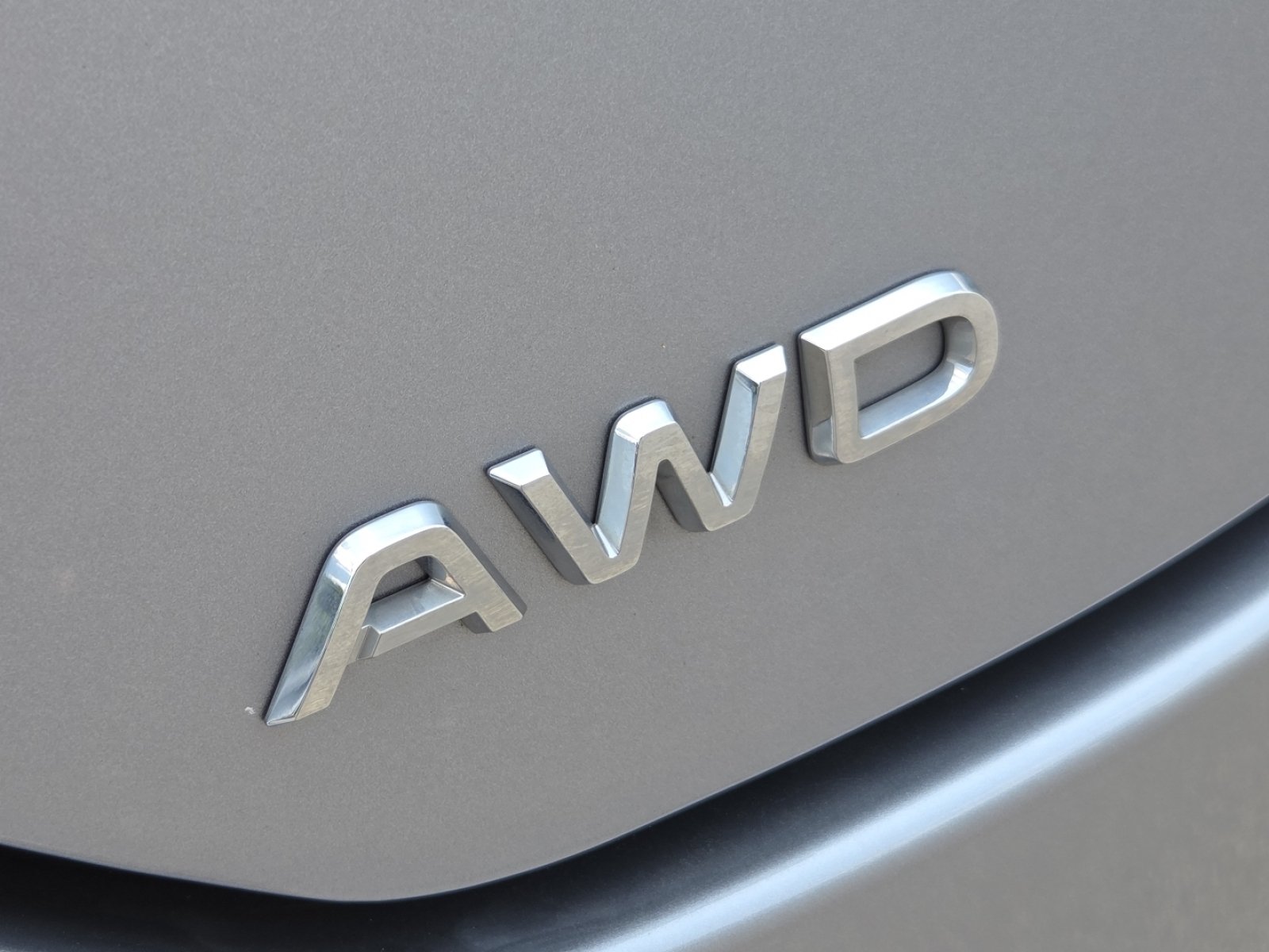 Certified Used 2023 Lunar Silver Metallic Honda Touring image 17