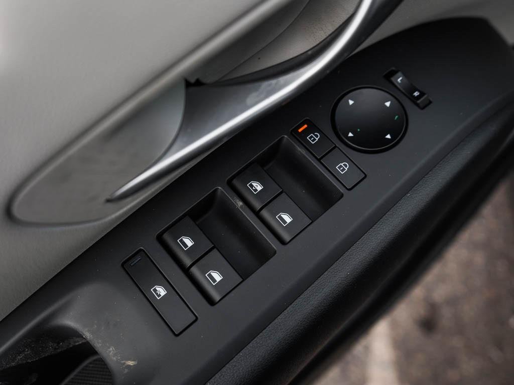 New 2026 Ecotronic Gray Hyundai SE AWD image 40