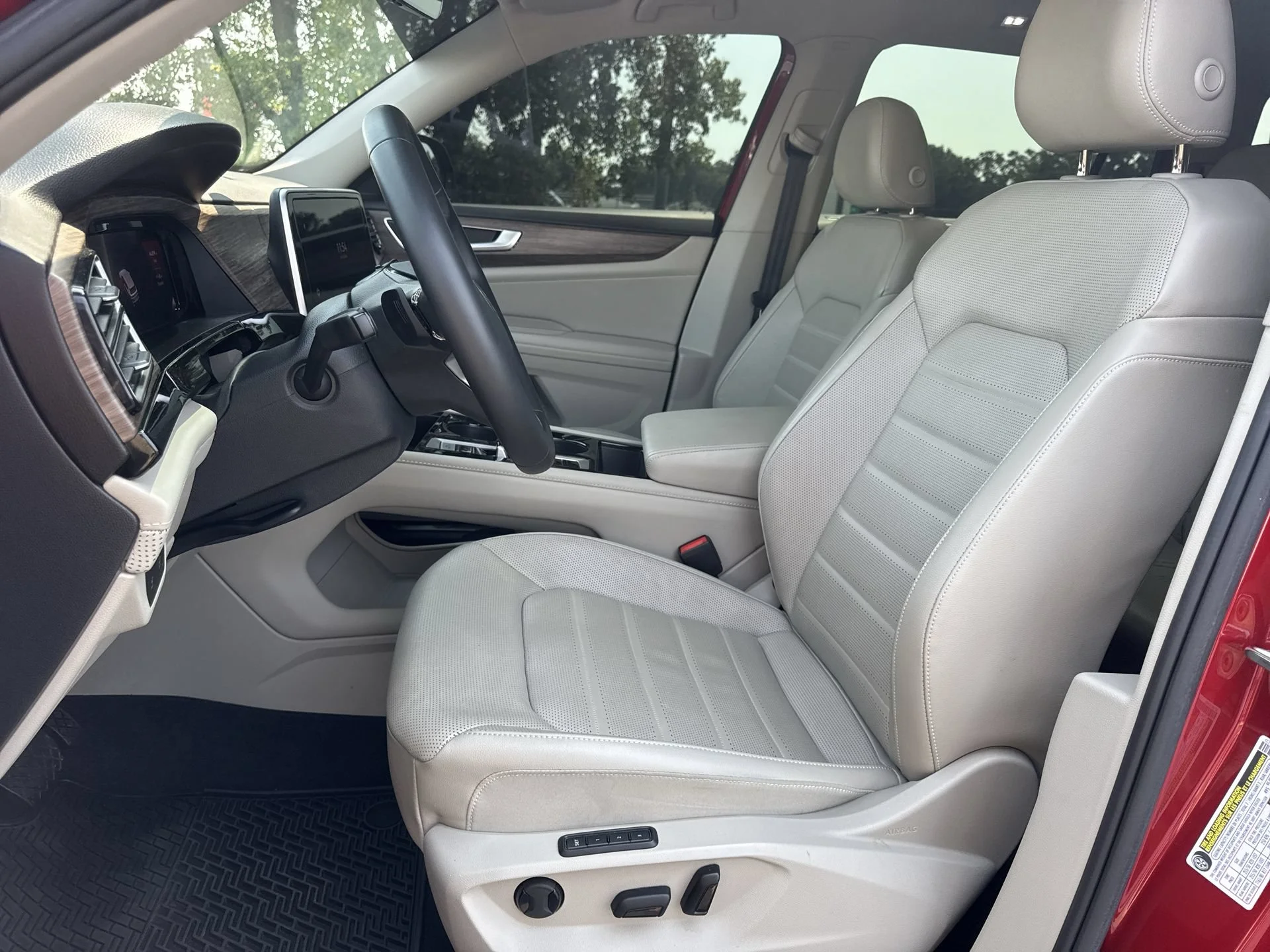 2024 Volkswagen Atlas SEL - Photo 11