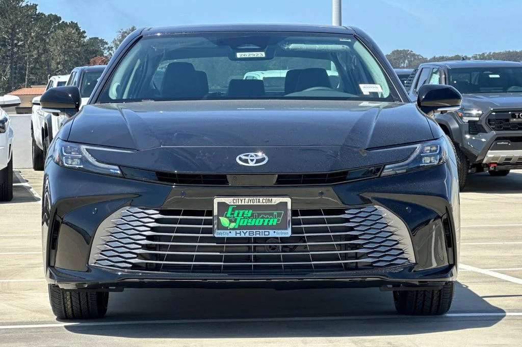 New 2026 Midnight Black Metallic Toyota  XLE AWD image 9