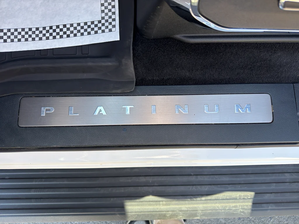 Used 2025 Star White Ford Platinum image 33
