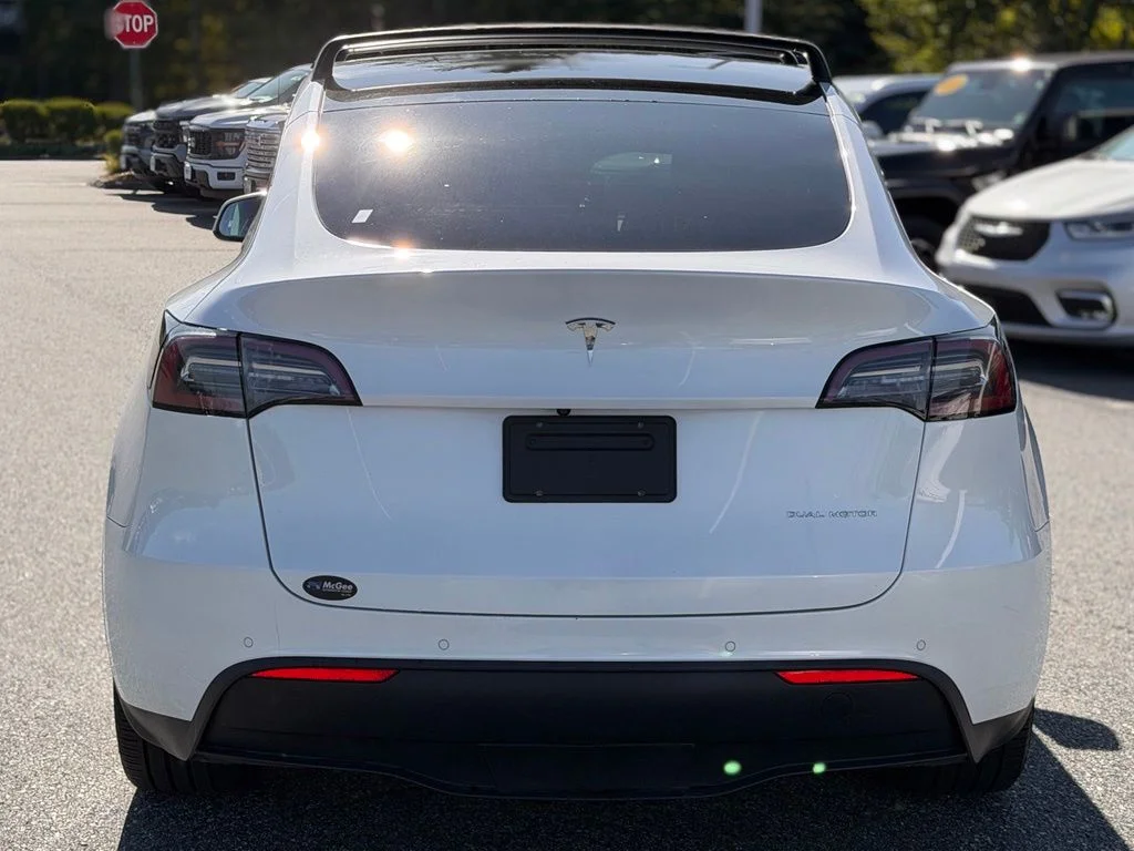 Used 2020 White Tesla Long Range image 4