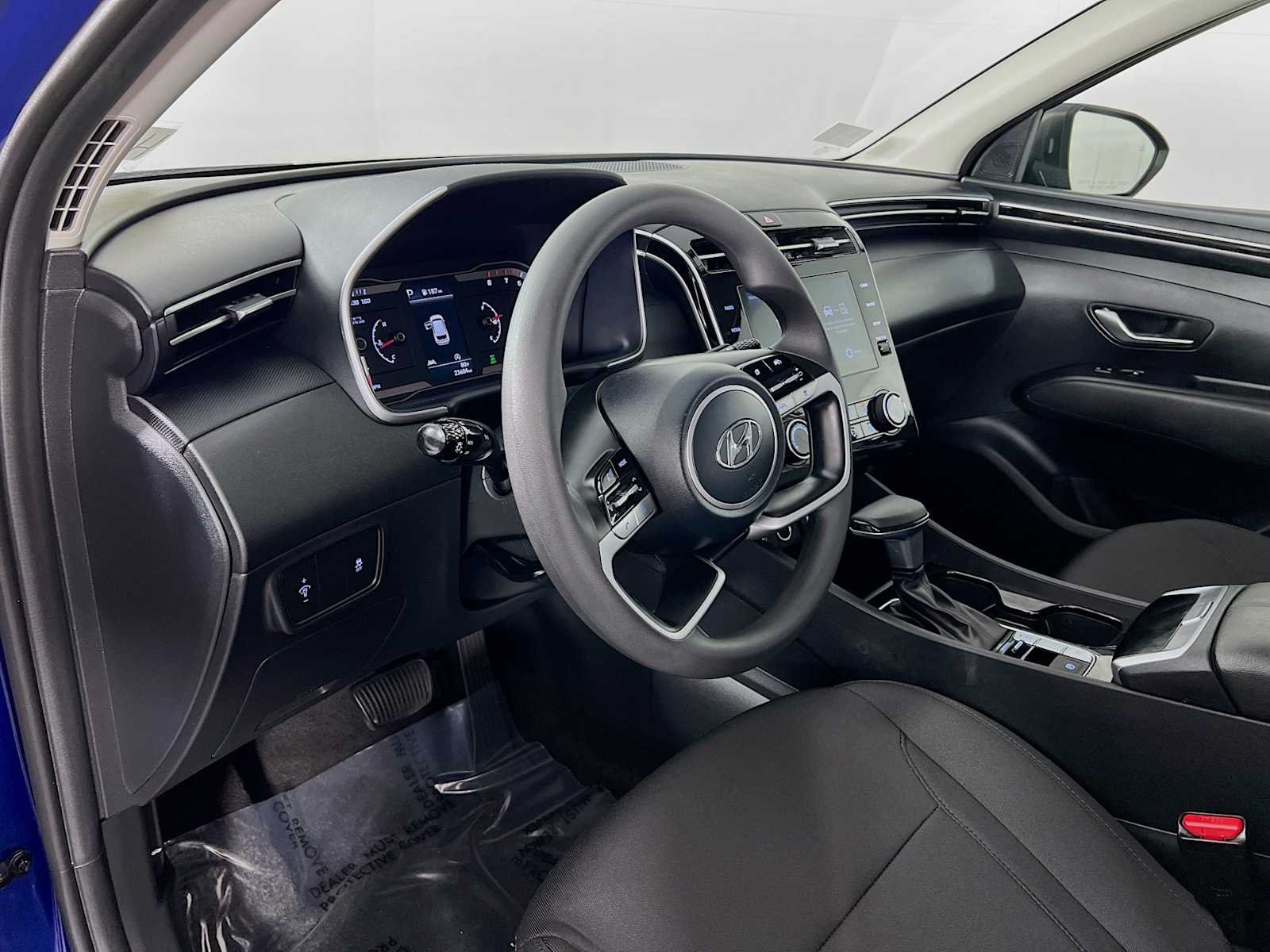 Used 2024 Intense Blue Hyundai SE image 9