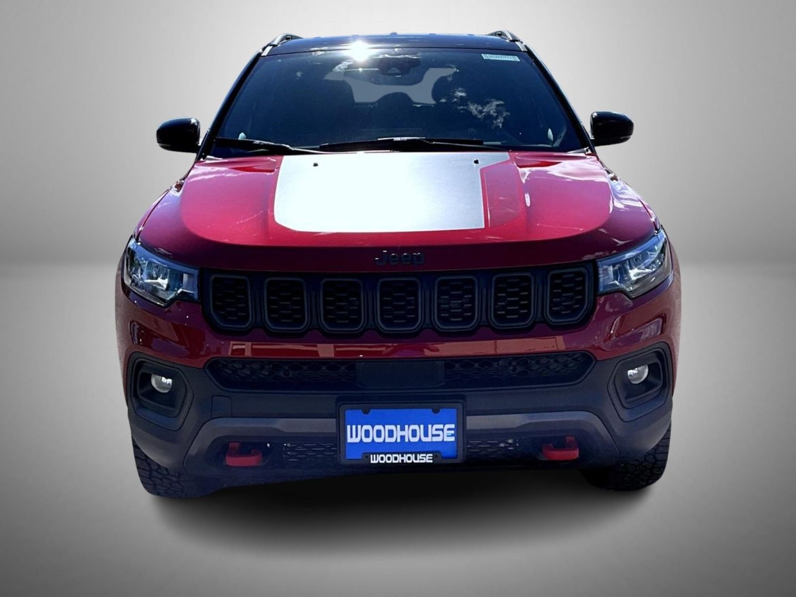 New 2026 Red Hot Pearl-Coat Exterior Paint Jeep Trailhawk image 2