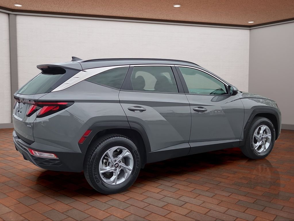 Used 2024 Gray Hyundai SEL image 3