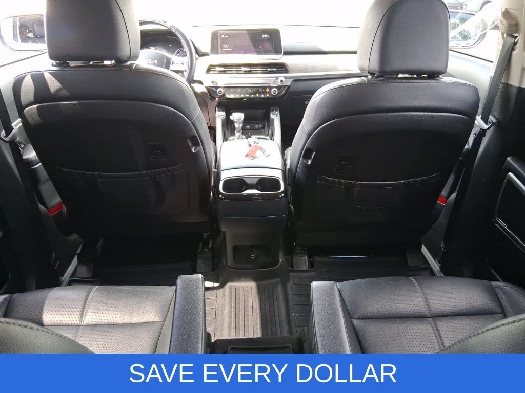Used 2022 Green Kia EX image 21
