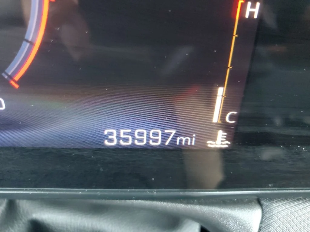 Used 2025 Black Chevrolet LT image 18