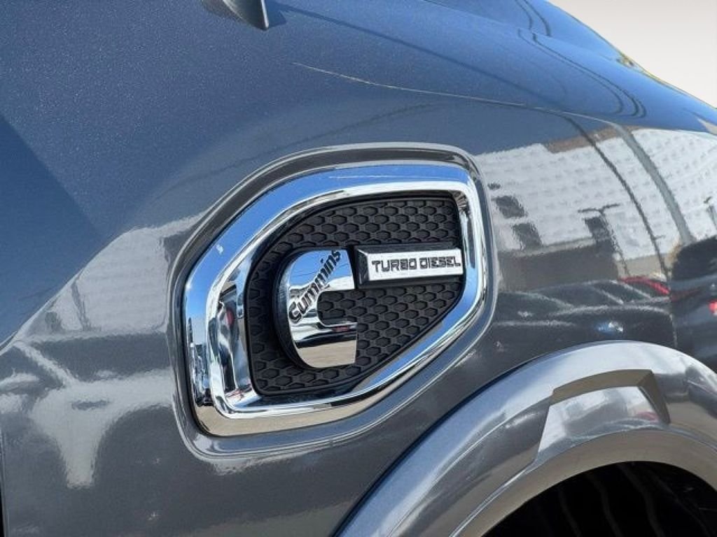 Used 2019 Gray Nissan PRO-4X image 30