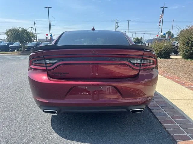 Used 2023 Red Dodge SXT image 8