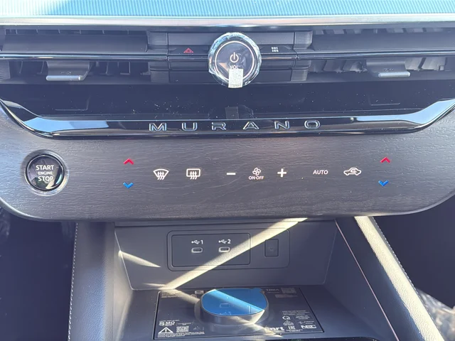 New 2026 Everest White Pearl TriCoat Nissan SL image 22