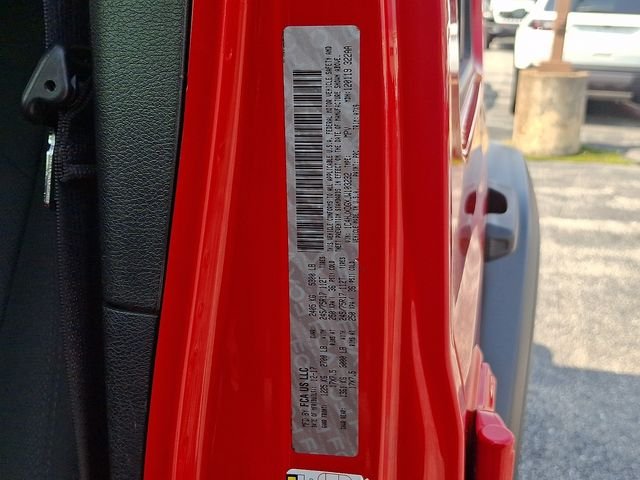 Used 2018 Red Jeep Unlimited Sport S image 27