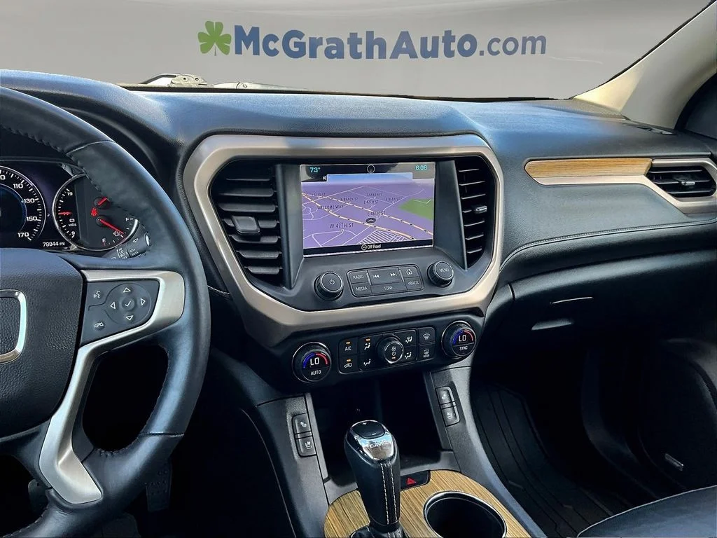 Used 2017 White GMC Denali image 12