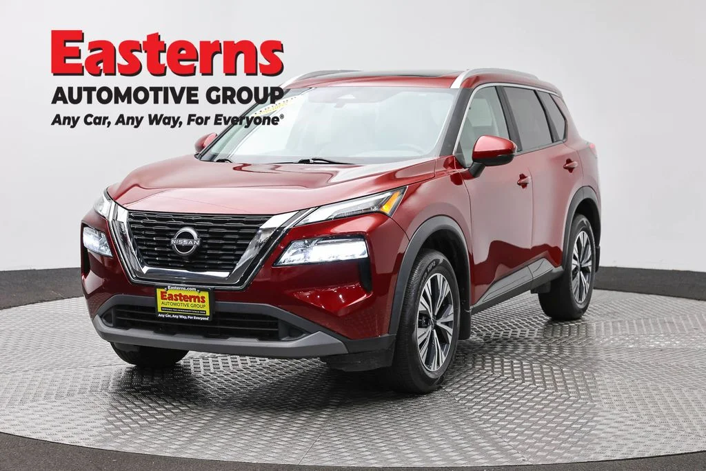 Used 2023 Red Nissan SV image 1