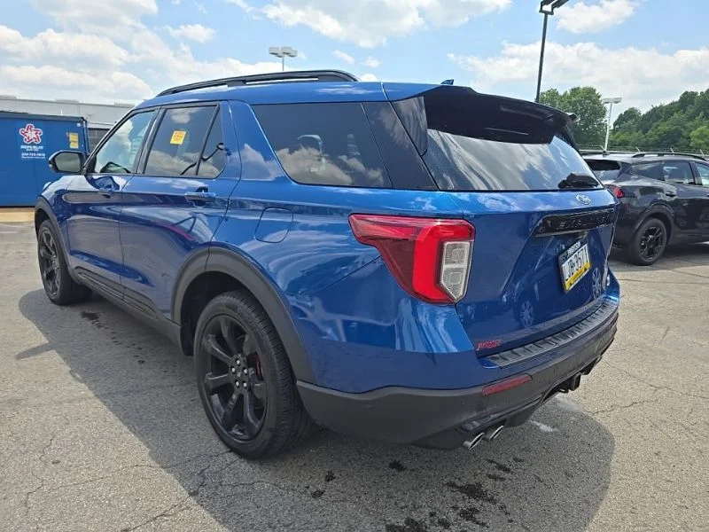 Used 2020 Blue Ford ST image 5