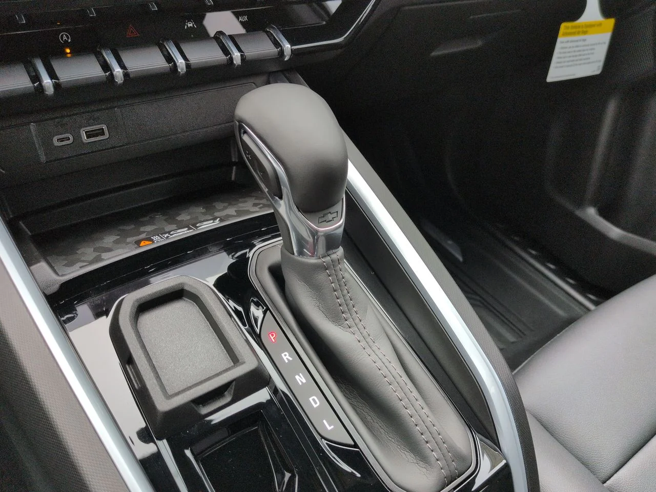 2026 Chevrolet Colorado LT - Photo 16