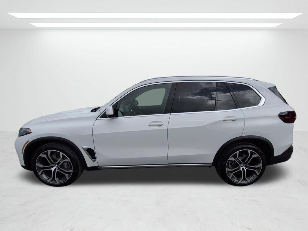 New 2026 Alpine White BMW xDrive40i image 7