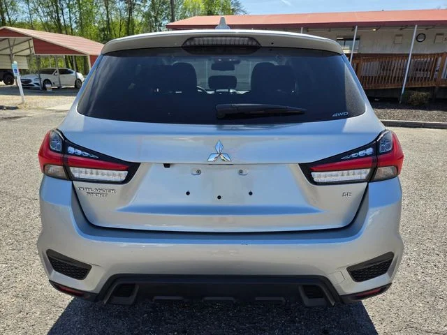 Used 2025 Silver Mitsubishi 2.0 SE image 7