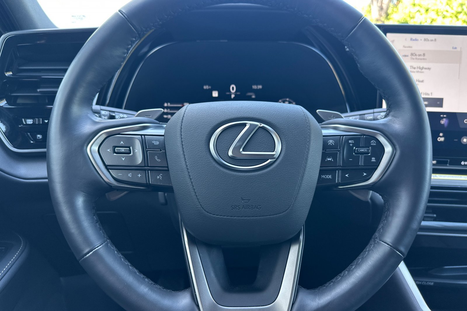 Used 2025 Black Lexus 350 image 25