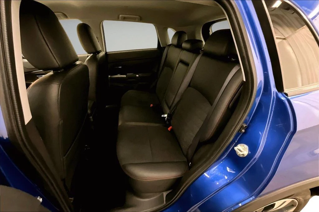 Used 2024 Blue Mitsubishi 2.0 SE image 22