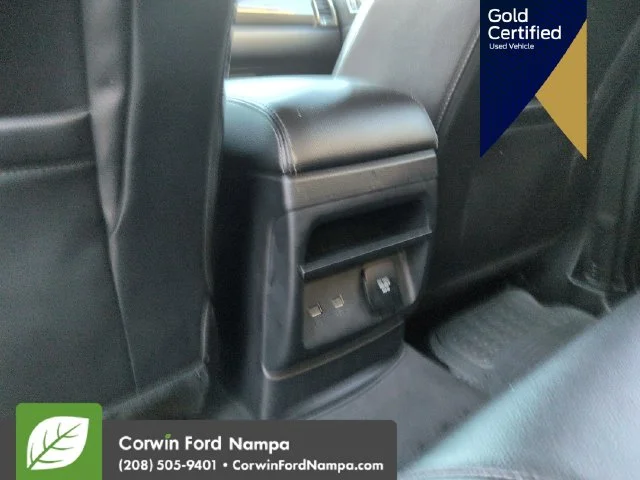 Certified Used 2021 Oxford White Ford  image 28