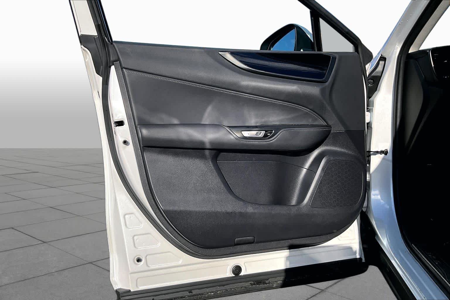 Used 2023 Eminent White Pearl Lexus  image 22