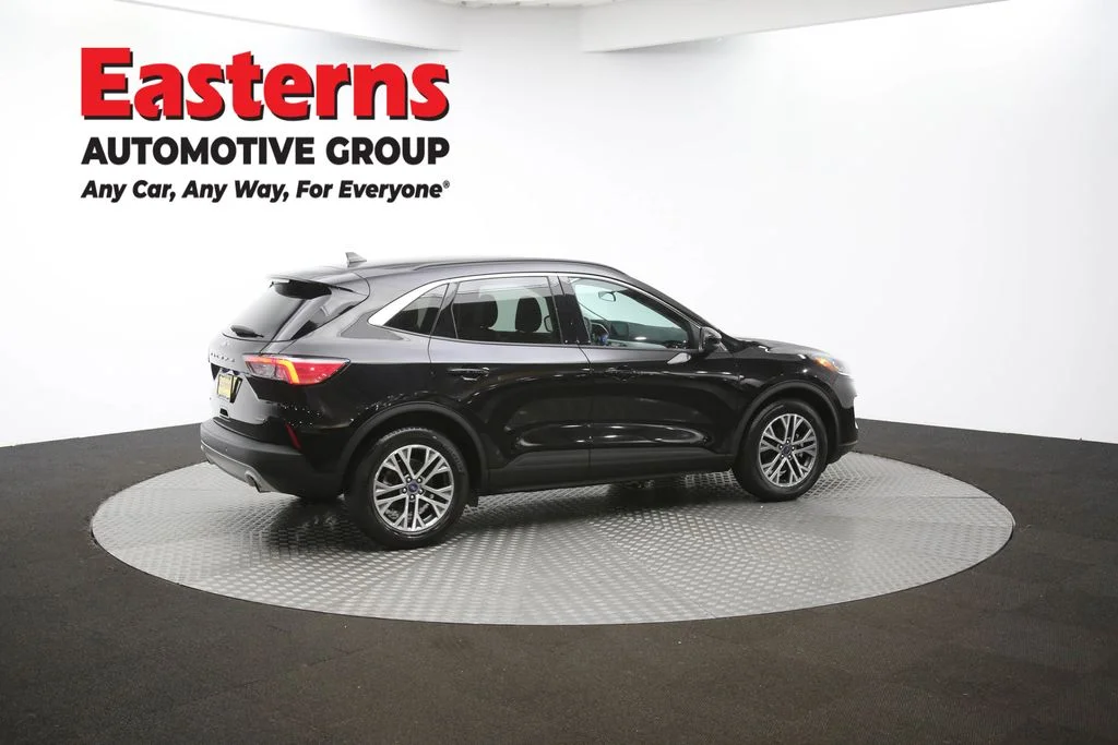 Used 2021 Black Ford SEL image 42